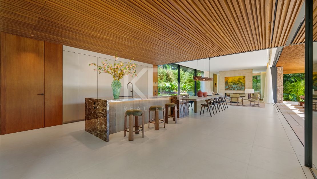 Villa de ensueño en venta en Las Parcelas Golf, Nueva Andalucía