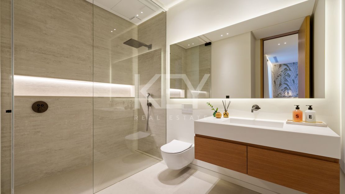 Villa de ensueño en venta en Las Parcelas Golf, Nueva Andalucía