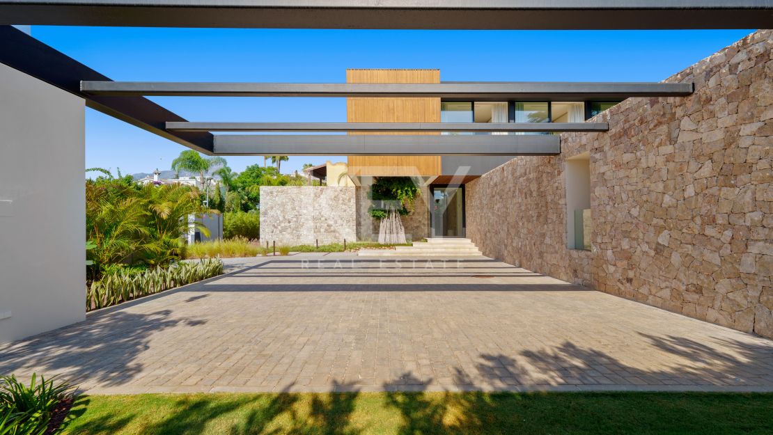 Villa de ensueño en venta en Las Parcelas Golf, Nueva Andalucía