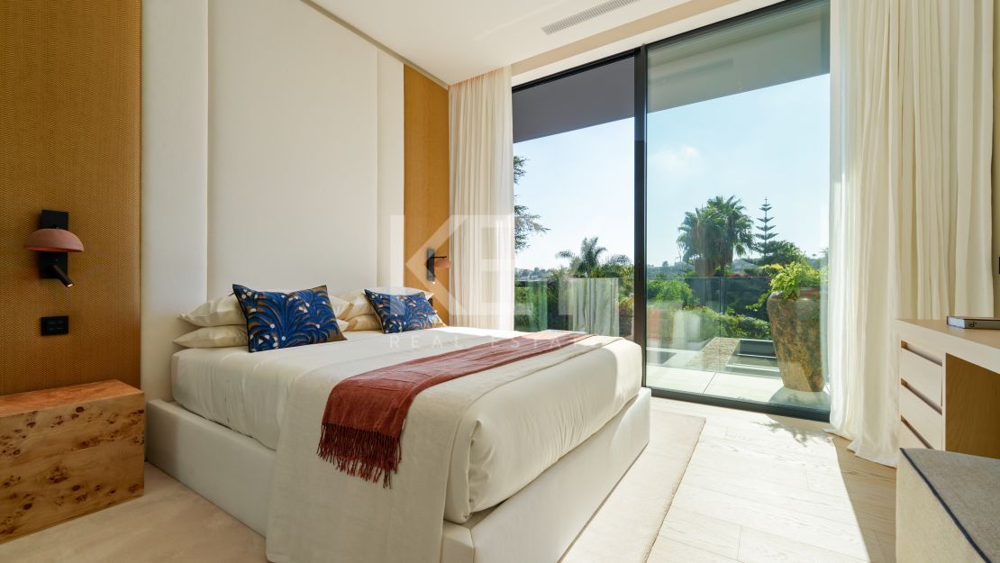Villa de ensueño en venta en Las Parcelas Golf, Nueva Andalucía