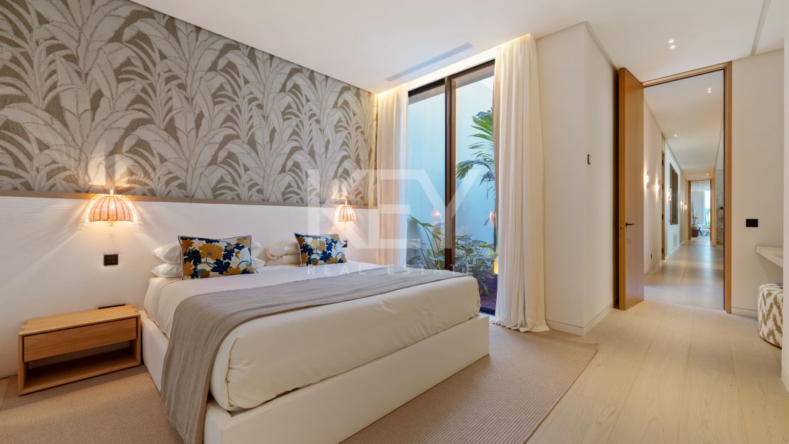 Villa de ensueño en venta en Las Parcelas Golf, Nueva Andalucía
