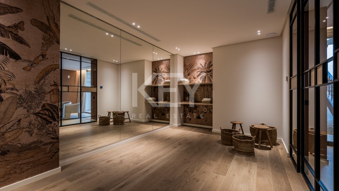 Excepcional oportunidad de villa de lujo en venta en Nueva Andalucía - Los Naranjos Golf Club
