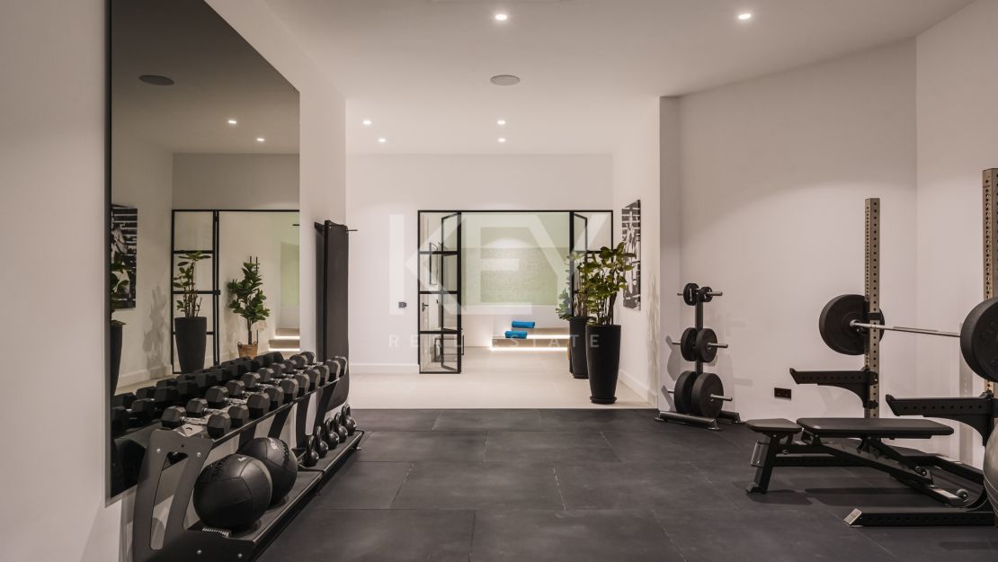 Villa opulenta con vistas impresionantes en Los Flamingos, Benahavís