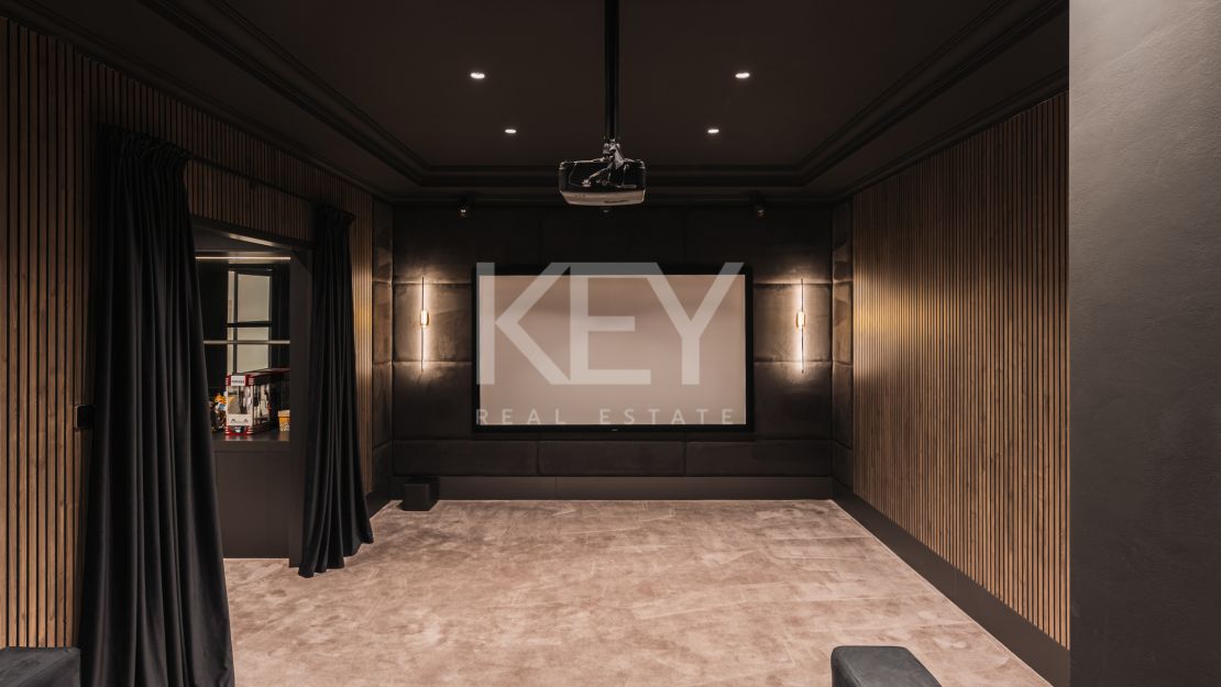 Villa opulenta con vistas impresionantes en Los Flamingos, Benahavís