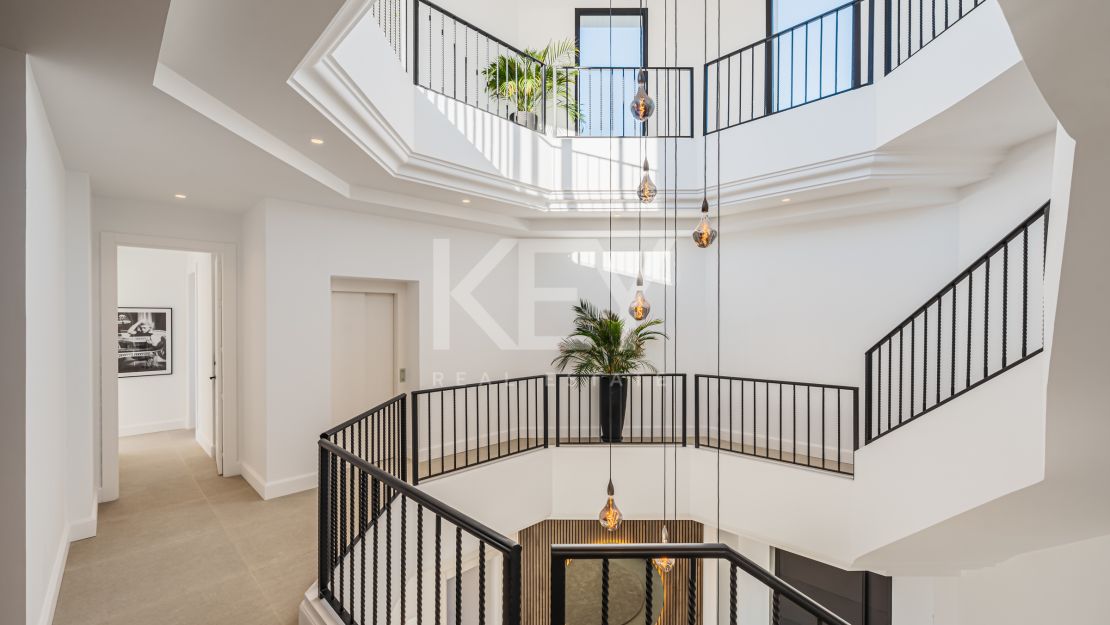 Villa opulenta con vistas impresionantes en Los Flamingos, Benahavís