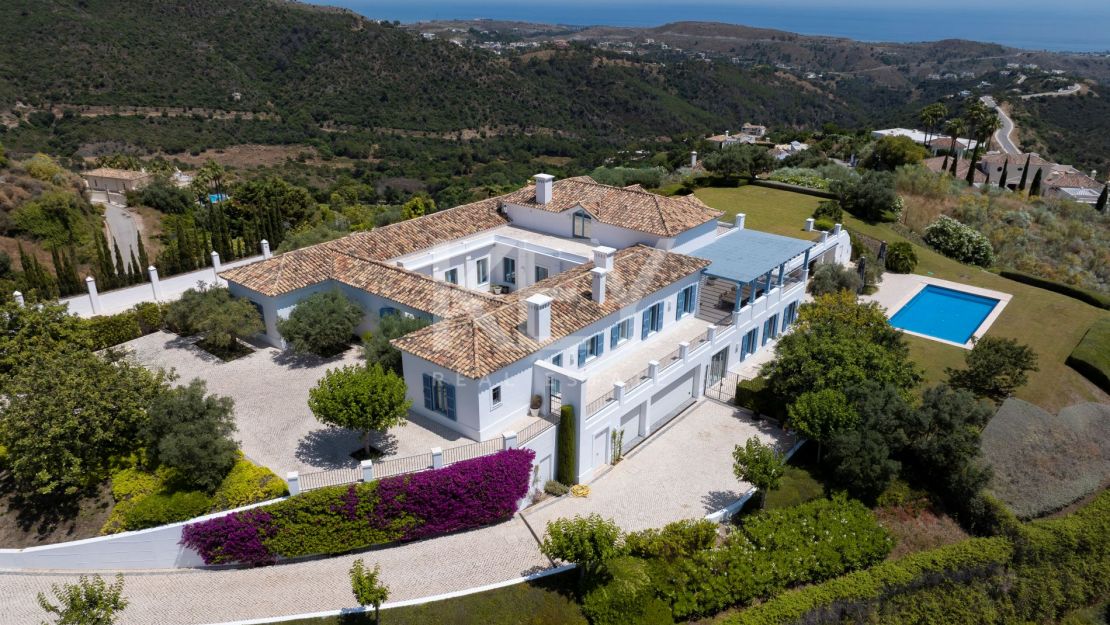 Villa privada con estilo nórdico-andaluz en Monte Mayor Country Club, Benahavís