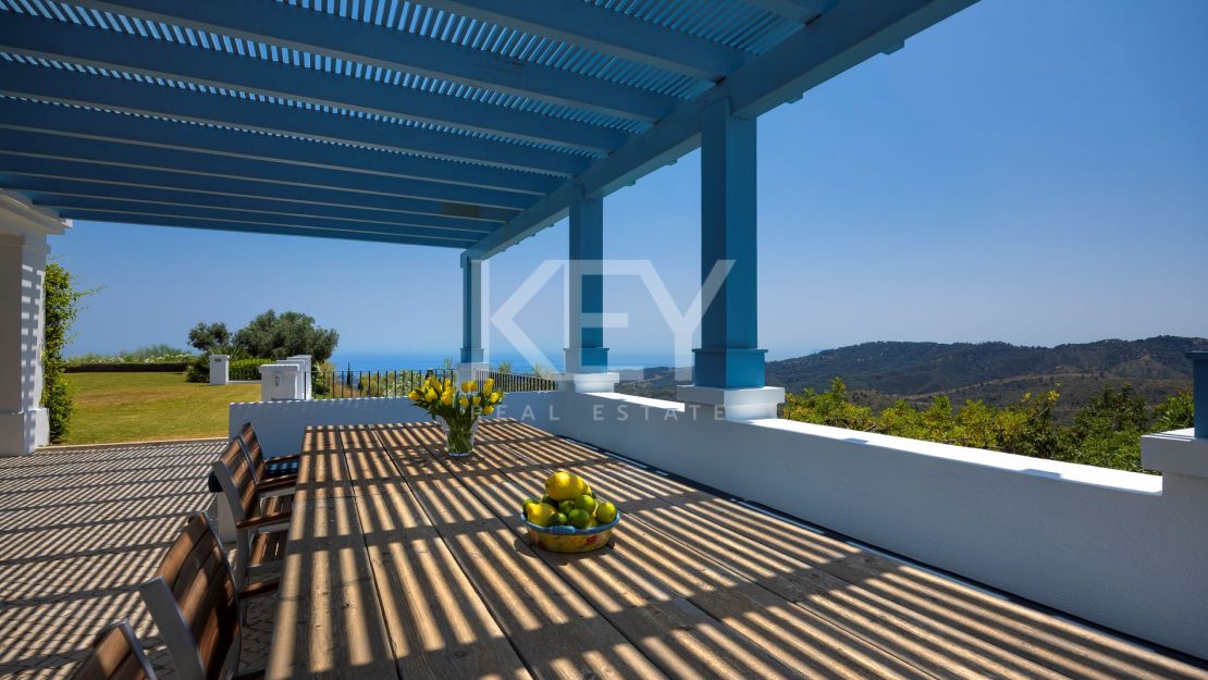 Villa privada con estilo nórdico-andaluz en Monte Mayor Country Club, Benahavís