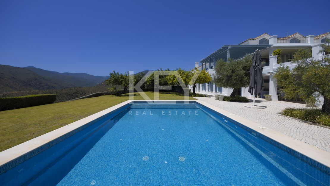 Villa privada con estilo nórdico-andaluz en Monte Mayor Country Club, Benahavís