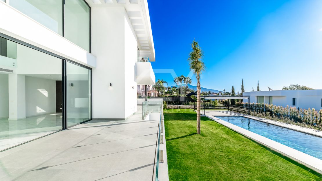 Villa moderna de lujo en Paraiso Alto, Benahavís