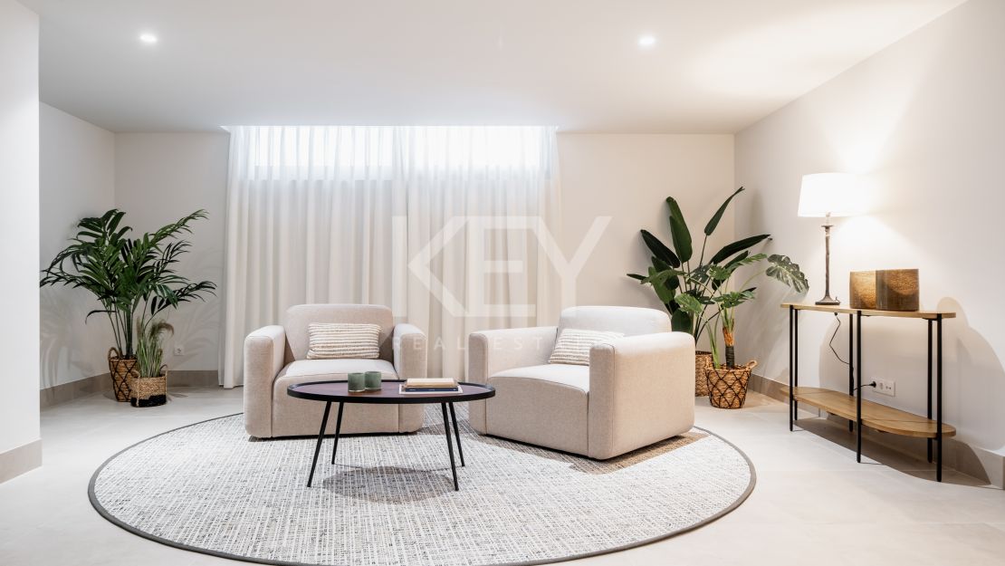 Villa única de estilo moderno con impresionantes vistas en venta en El Campanario, Estepona