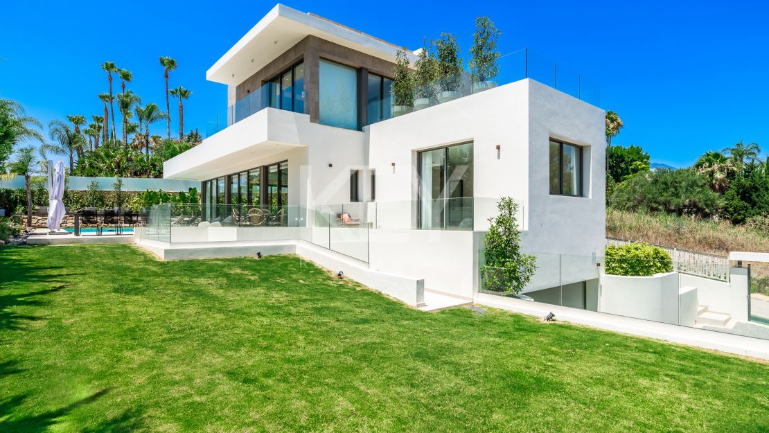 Amplia y cómoda villa a estrenar en venta en La Cerquilla, Nueva Andalucia, Marbella