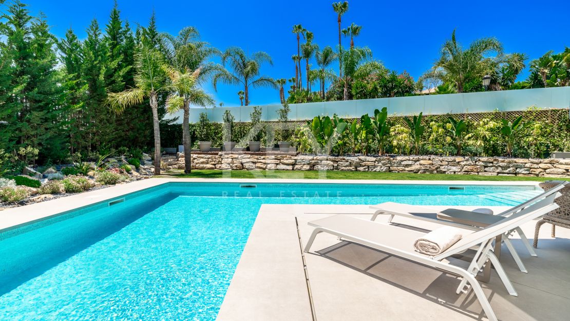 Amplia y cómoda villa a estrenar en venta en La Cerquilla, Nueva Andalucia, Marbella