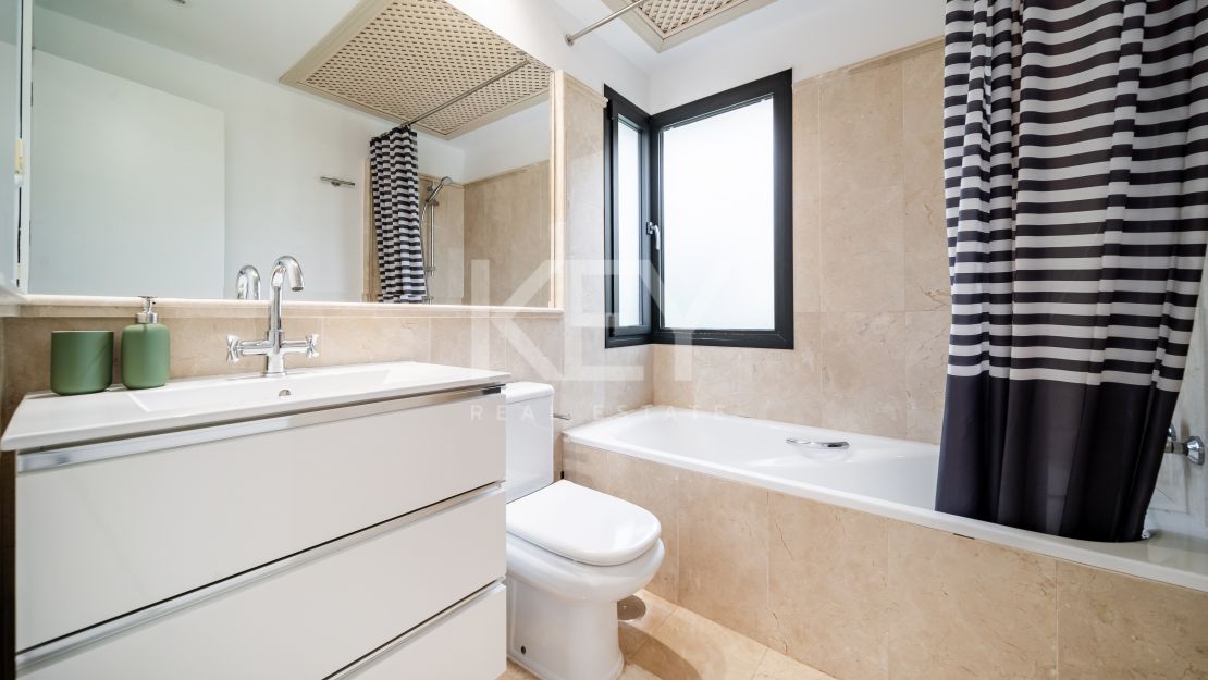 Charming villa for long term rent in El Campanario