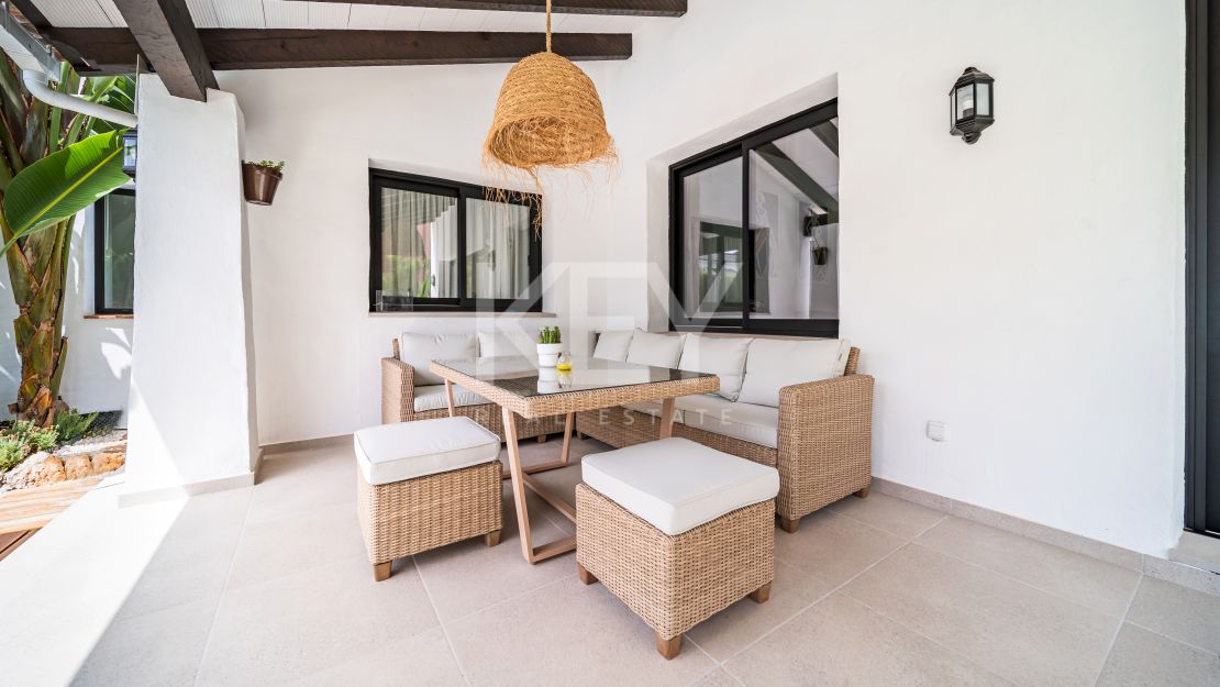 Charming villa for long term rent in El Campanario