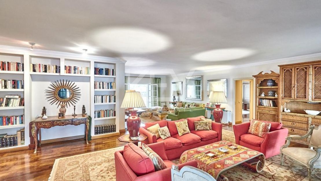Grandiose Andalusian style villa for sale in Casasola, Estepona
