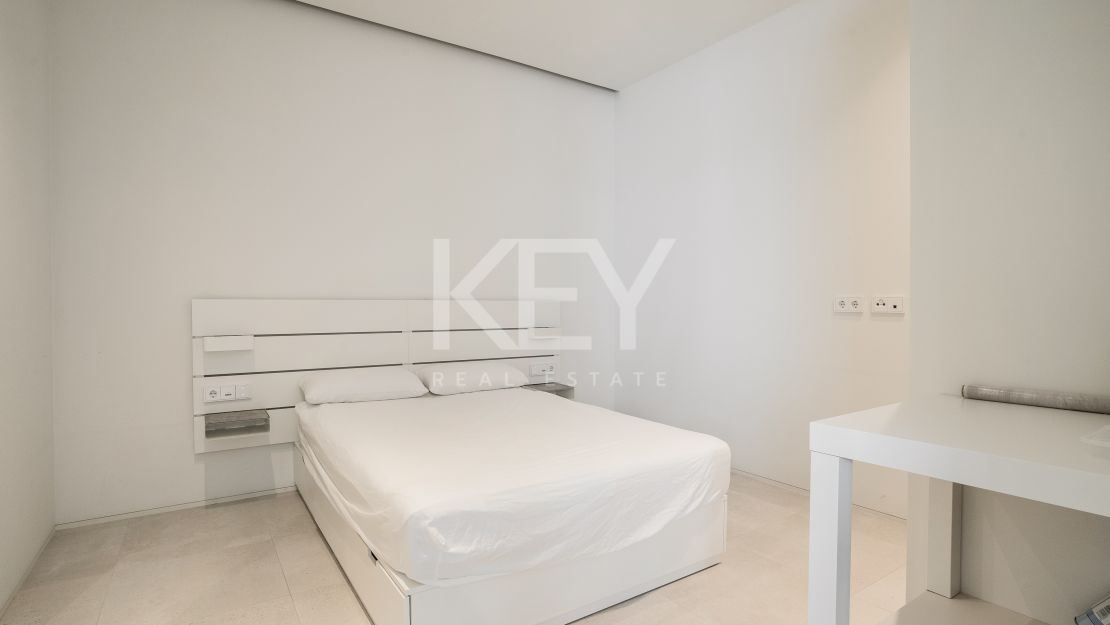 Lujosa Villa en Venta en Marbella Club Golf Resort con Impresionantes Vistas Panorámicas