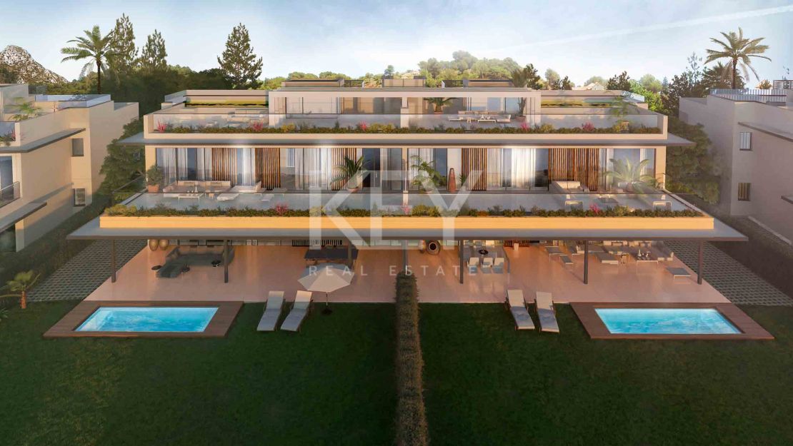 Apartamento de Lujo en Urbanización Cerrada en Venta en Santa Clara, Marbella Este