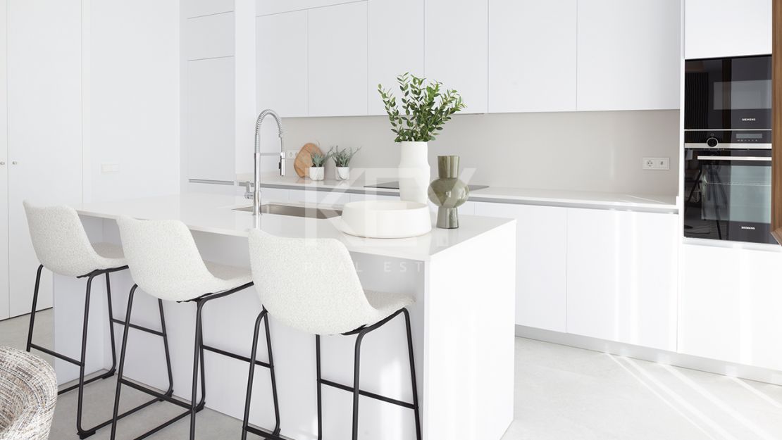 Apartamento de lujo en un complejo cerrado en venta en Santa Clara, Marbella Este