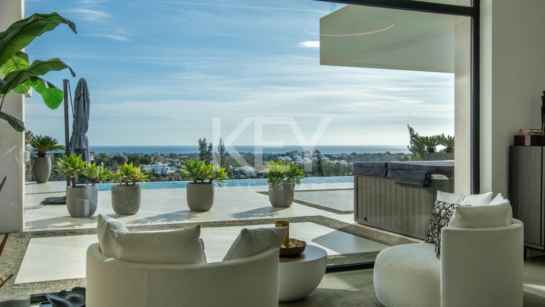 Villa contemporánea de lujo con vistas panorámicas en venta en La Alqueria, Benahavis