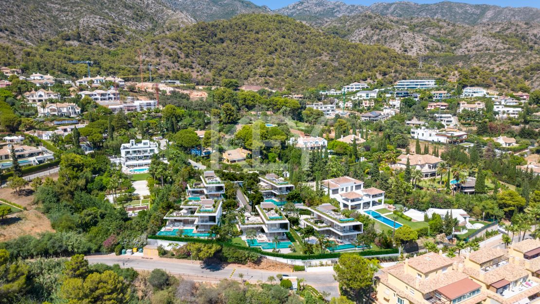 Promoción a Estrenar en Cascada de Camojan con Impresionantes Vistas al Mar y a la Montaña en Venta