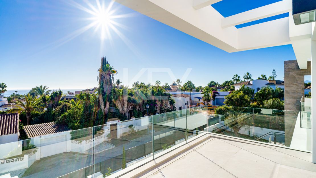 Fabulosa Villa en Venta en Marbesa, Elvira Cerca de la Playa