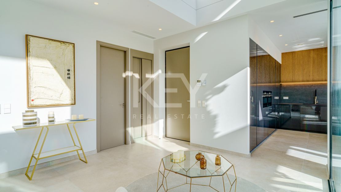 Fabulosa Villa en Venta en Marbesa, Elvira Cerca de la Playa