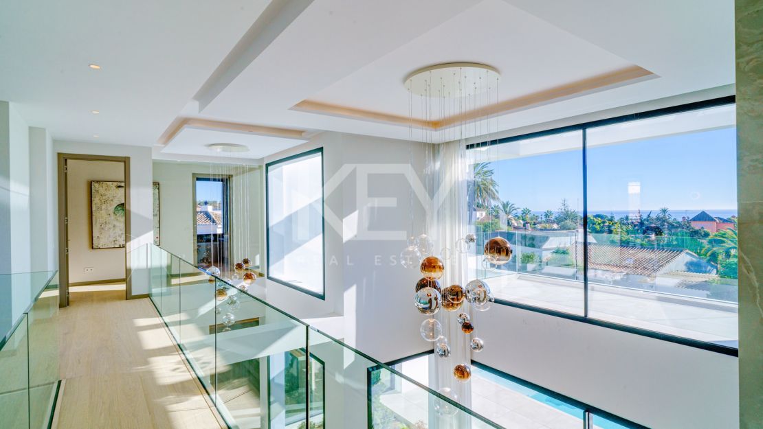 Fabulosa Villa en Venta en Marbesa, Elvira Cerca de la Playa