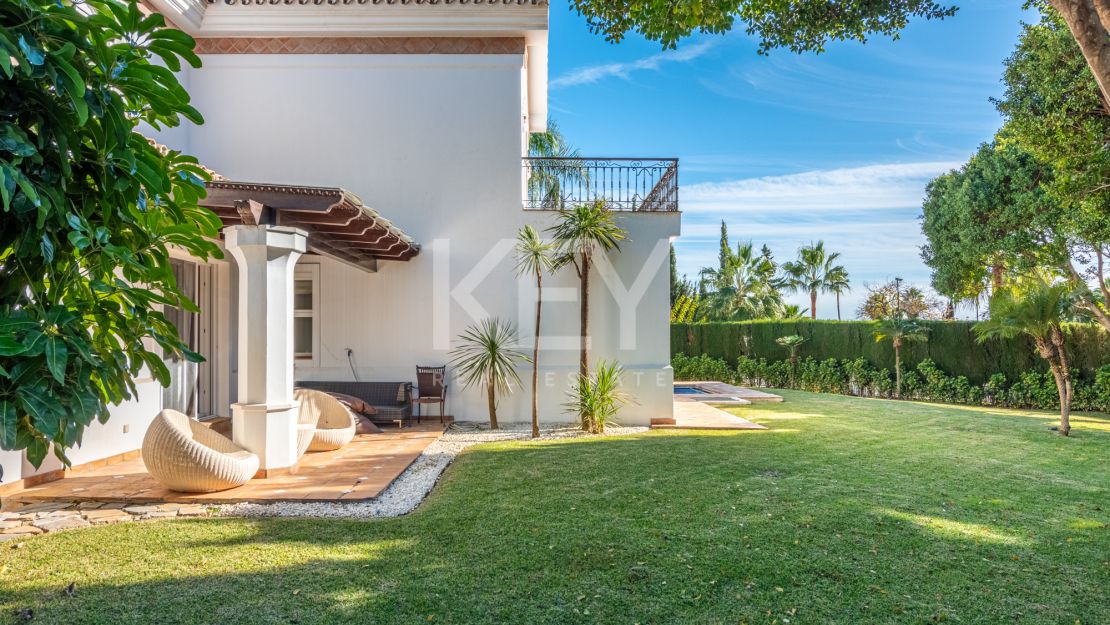 Luxurious villa for sale on the Golden Mile, Marbella