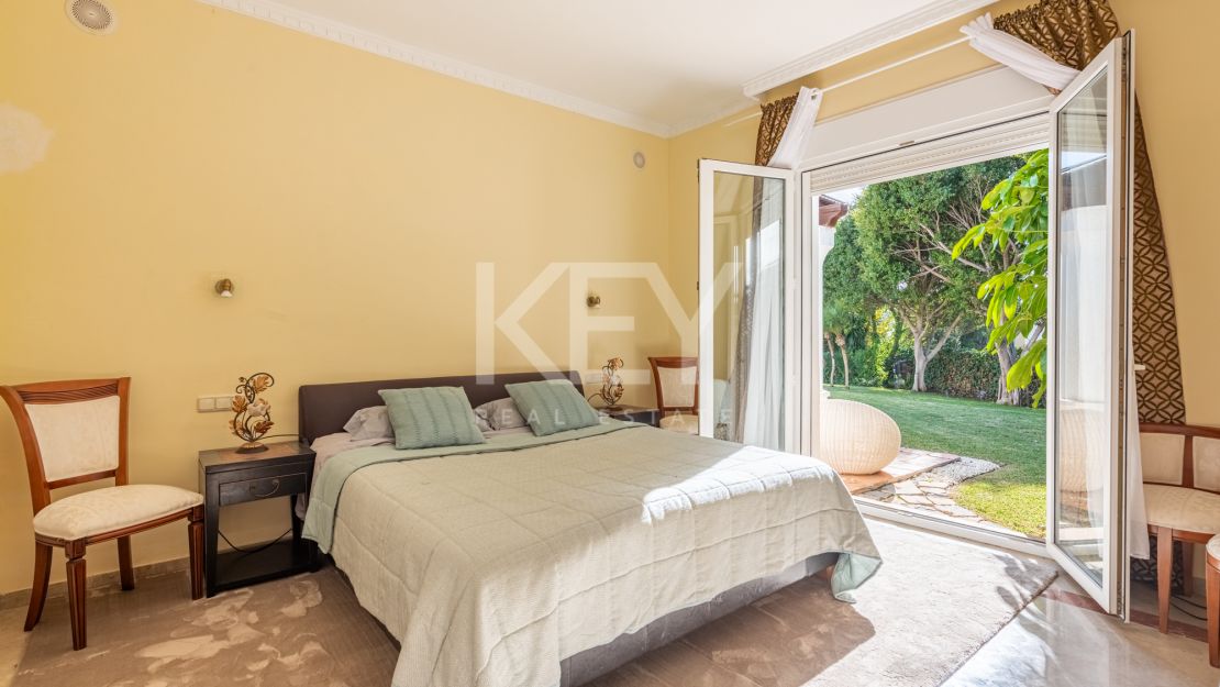 Luxurious villa for sale on the Golden Mile, Marbella