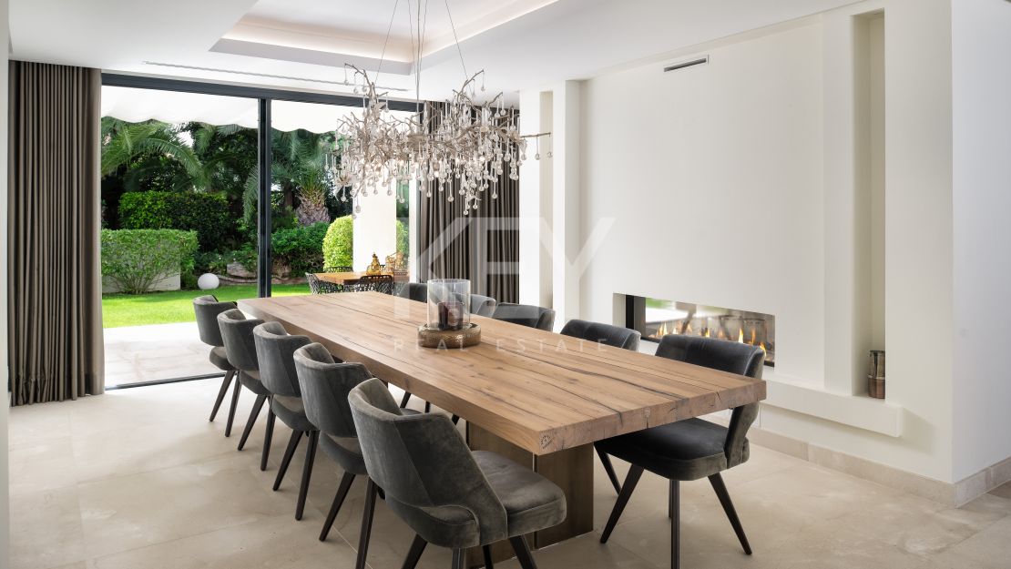 Beachside villa for sale in Marbesa, Marbella