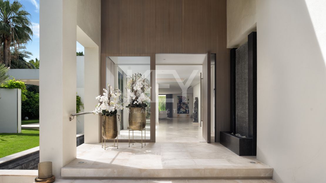 Beachside villa for sale in Marbesa, Marbella