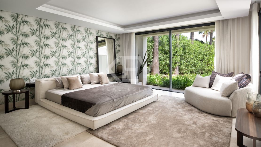 Beachside villa for sale in Marbesa, Marbella