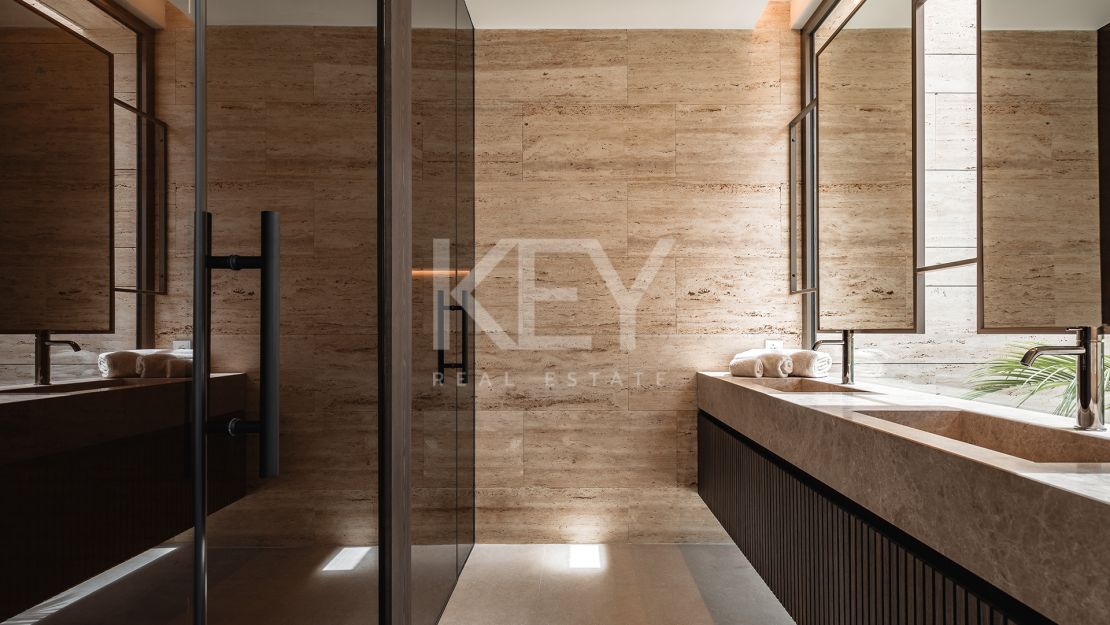 Brand-new contemporary Villa with Spa and solarium in El Paraíso, Benahavís