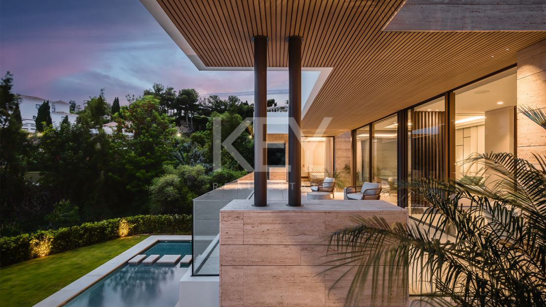 Brand-new contemporary Villa with Spa and solarium in El Paraíso, Benahavís