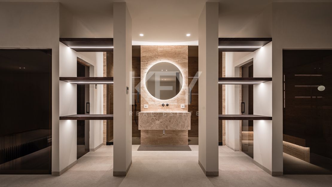 Brand-new contemporary Villa with Spa and solarium in El Paraíso, Benahavís