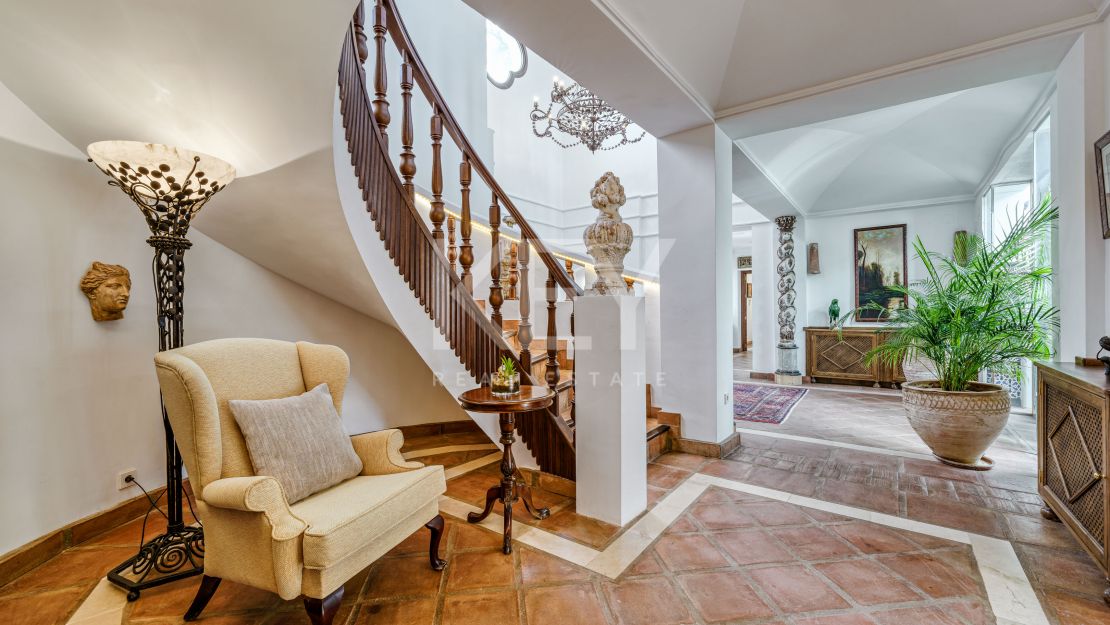 Stunning villa for sale in La Mairena, Marbella East, Marbella