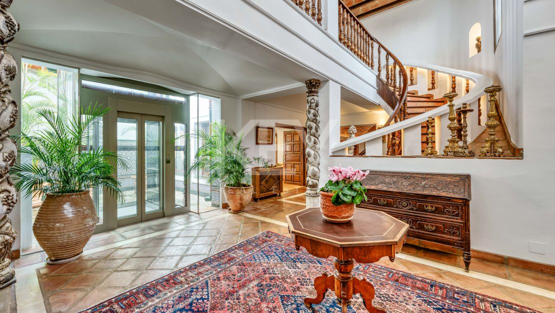 Stunning villa for sale in La Mairena, Marbella East, Marbella