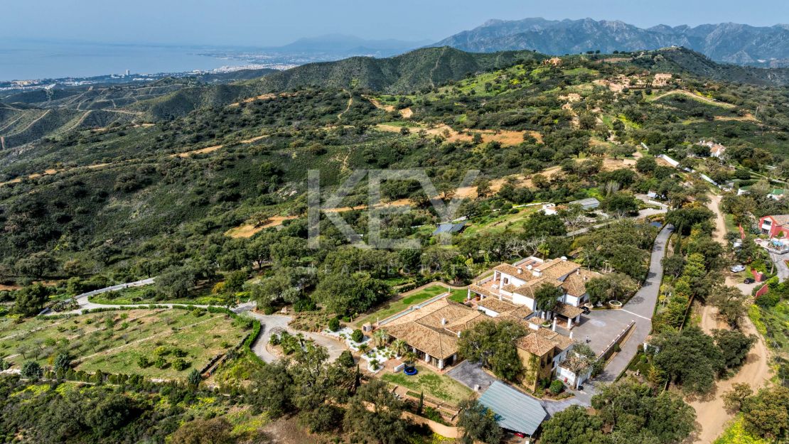 Stunning villa for sale in La Mairena, Marbella East, Marbella