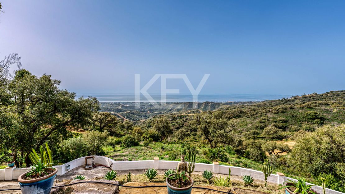 Stunning villa for sale in La Mairena, Marbella East, Marbella