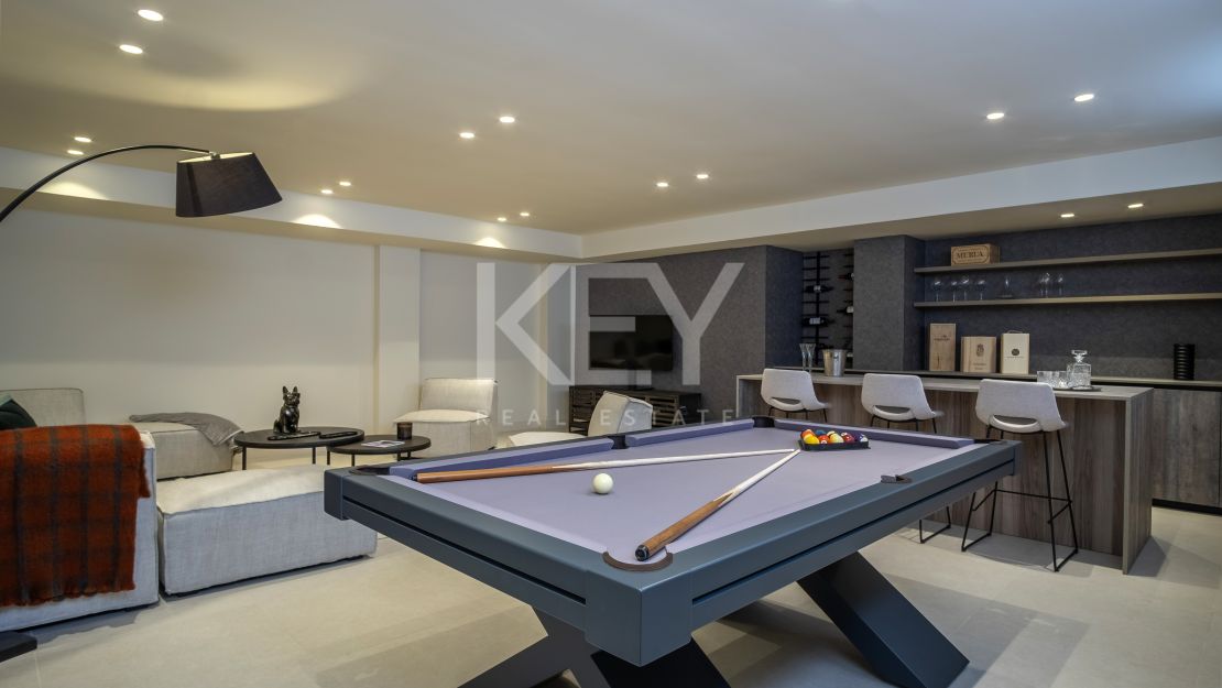 Frontline beach villa for sale on the New Golden Mile Estepona