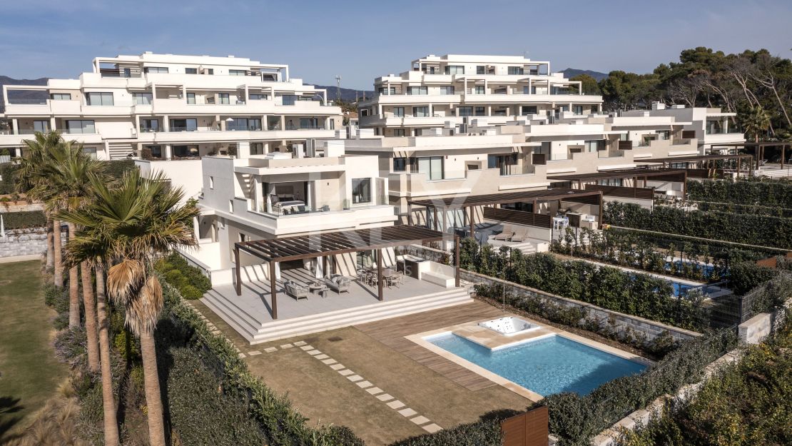 Frontline beach villa for sale on the New Golden Mile Estepona