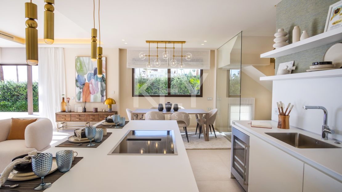 Frontline beach villa for sale on the New Golden Mile Estepona