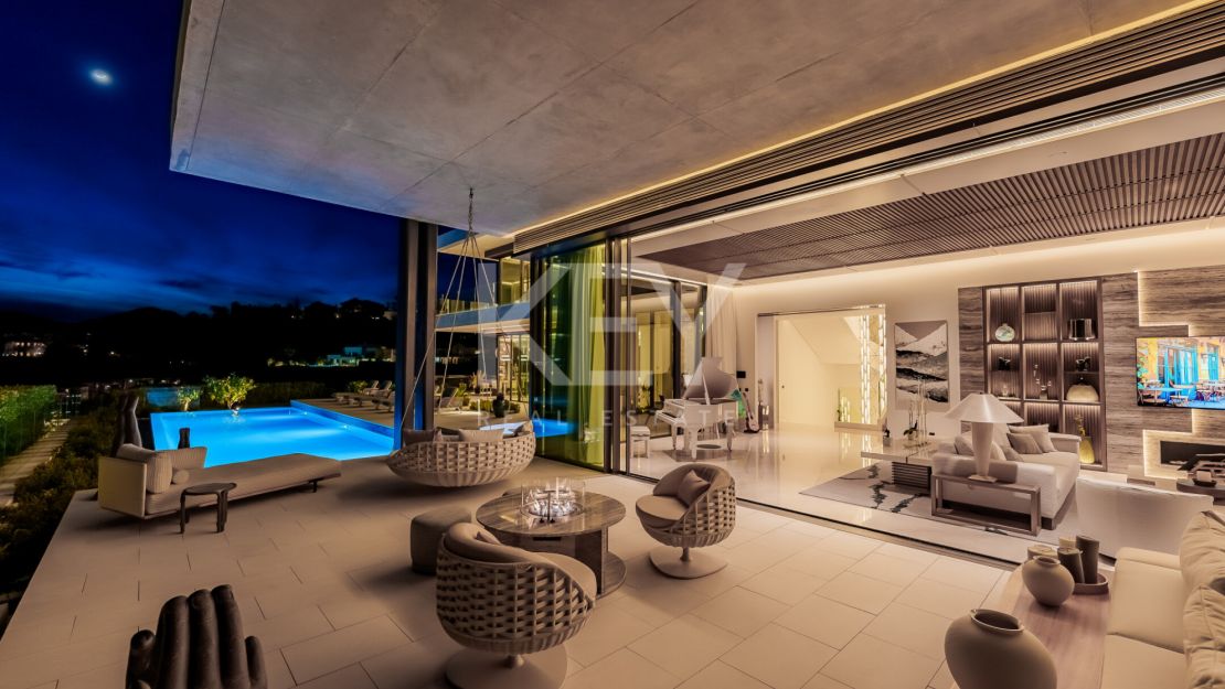 Extraordinary 8-bedroom villa with panoramic sea views in La Quinta