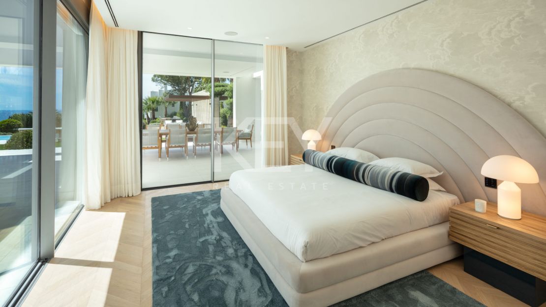 Una verdadera villa de lujo está a la venta en la icónica Sierra Blanca, la Milla de Oro, Marbella