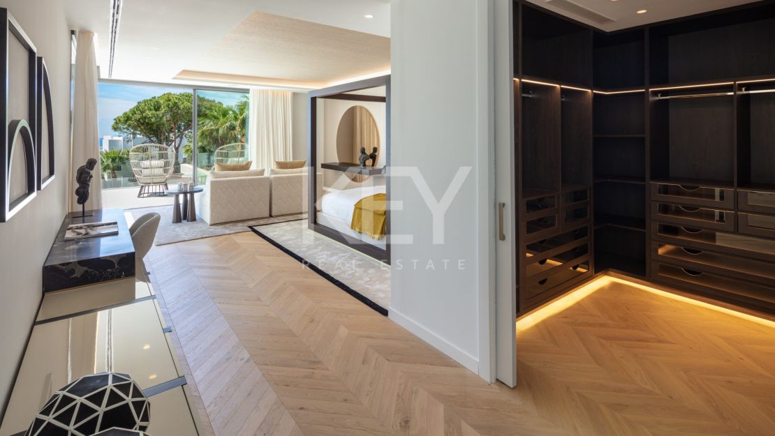 Una verdadera villa de lujo está a la venta en la icónica Sierra Blanca, la Milla de Oro, Marbella