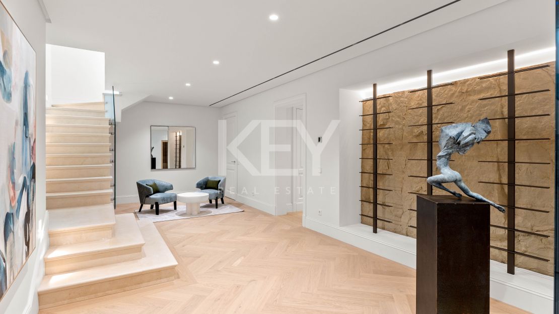 Elegant new-build villa in Marbella’s Golf Valley in La Cerquilla, Nueva Andalucia
