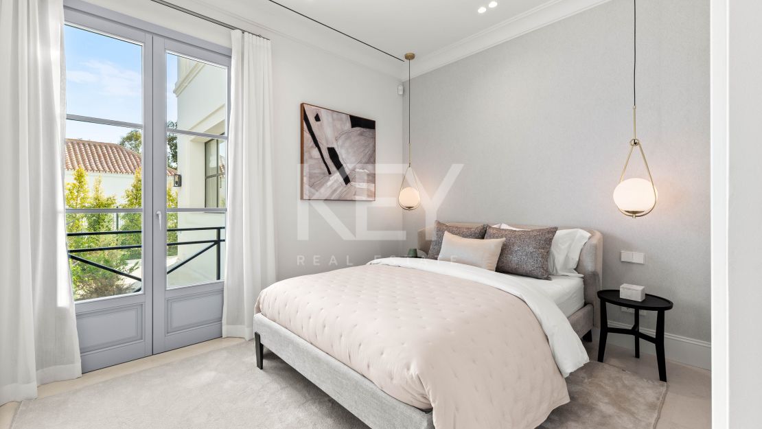 Elegant new-build villa in Marbella’s Golf Valley in La Cerquilla, Nueva Andalucia