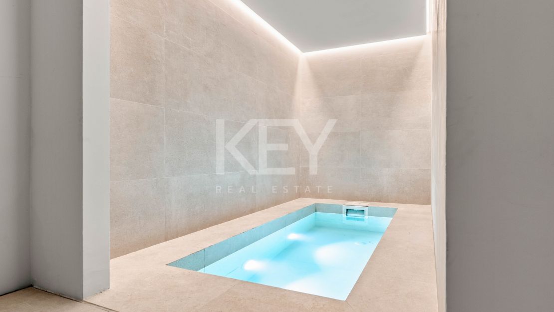 Elegant new-build villa in Marbella’s Golf Valley in La Cerquilla, Nueva Andalucia