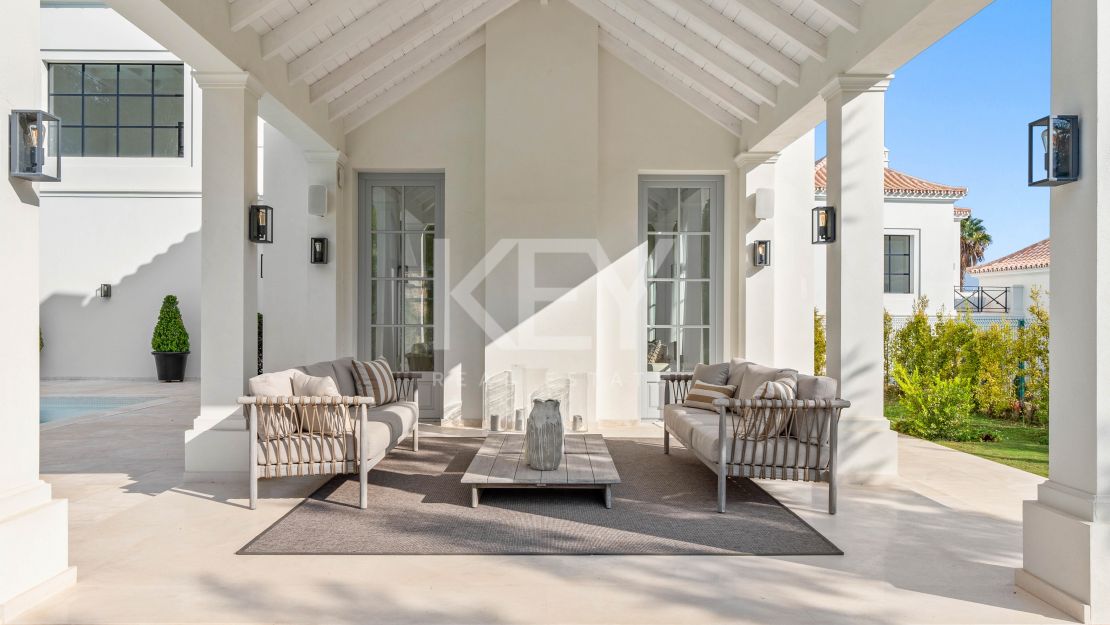 Elegant new-build villa in Marbella’s Golf Valley in La Cerquilla, Nueva Andalucia