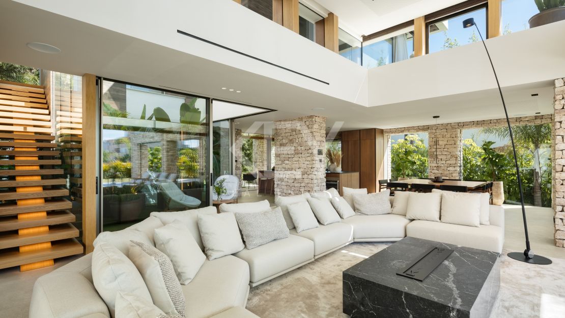 Fabulous villa for sale in Nueva Andalucia, Marbella